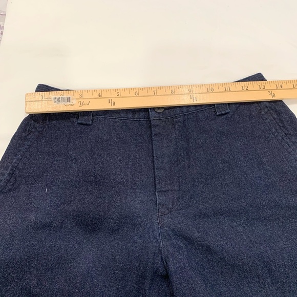 Dockers Blue Pleated Relaxed Denim Short size 6P - Picture 4 of 9